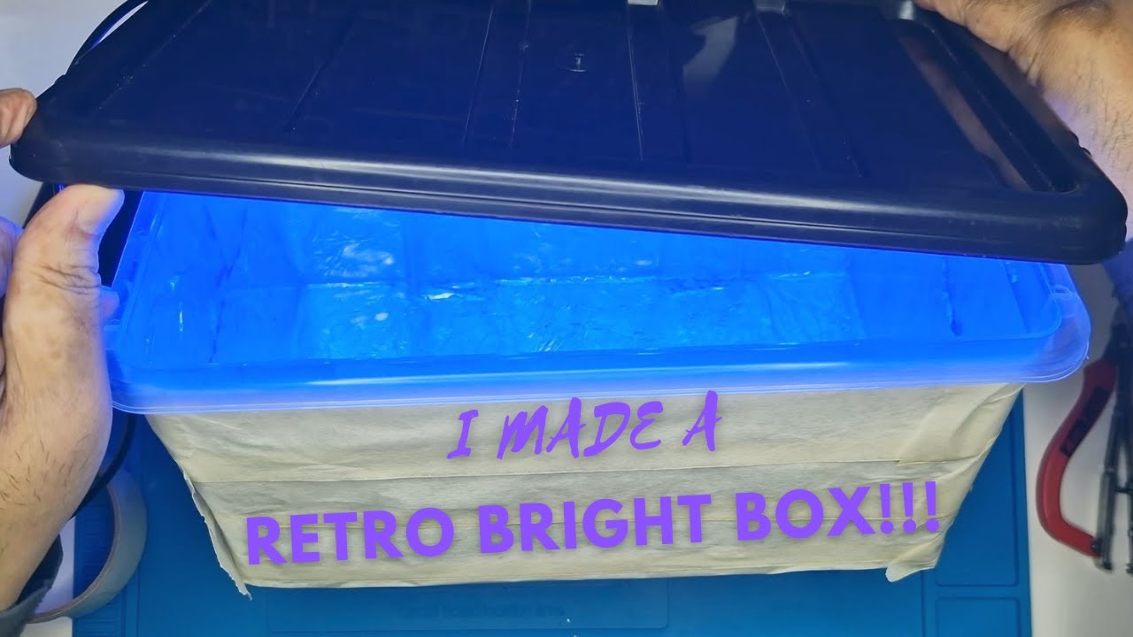 I Made A RETRO BRIGHT BOX!!!