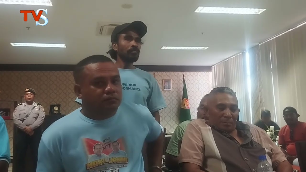 Demo di Kantor Gubernur NTT, Komunitas Pick-Up Kupang dan GMF Minta Perhatian Pemerintah