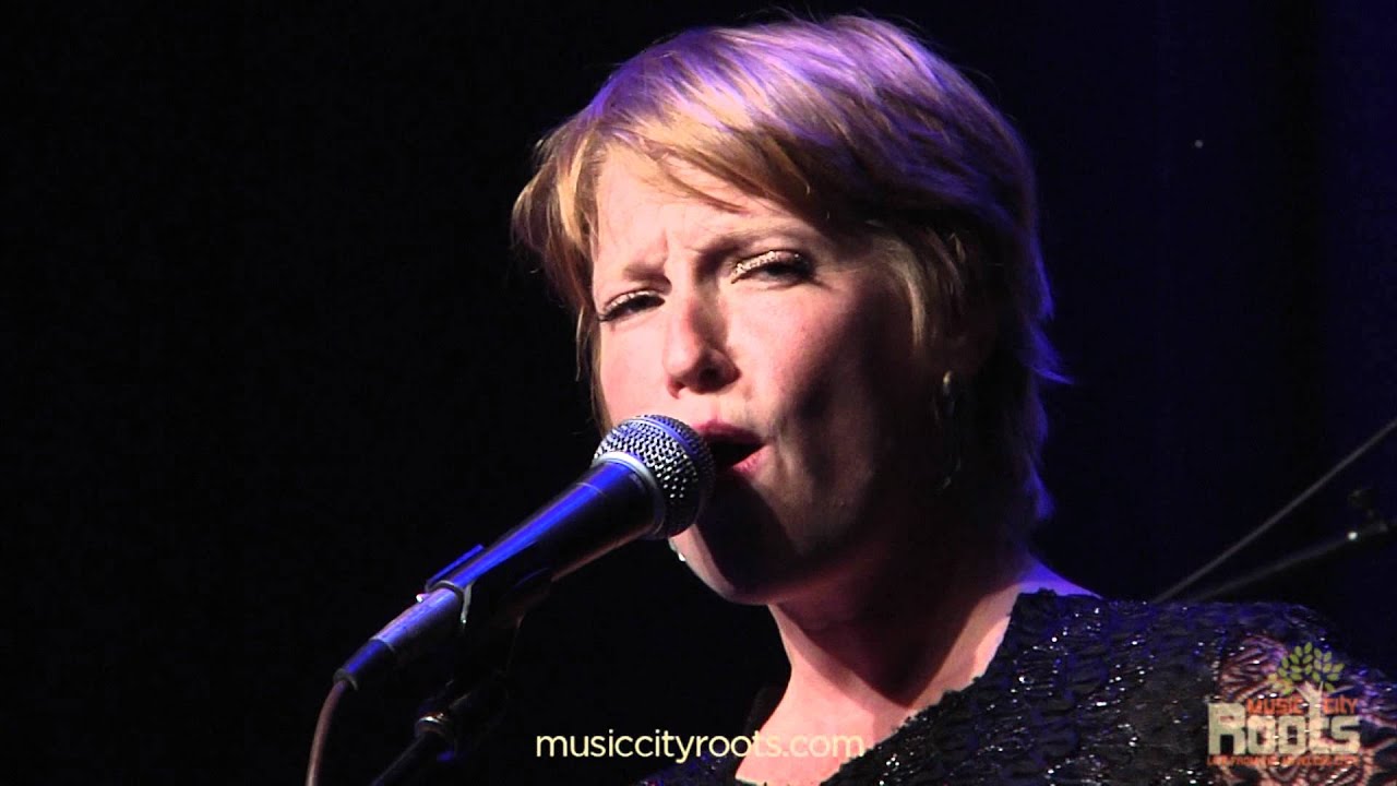 Leigh Nash 