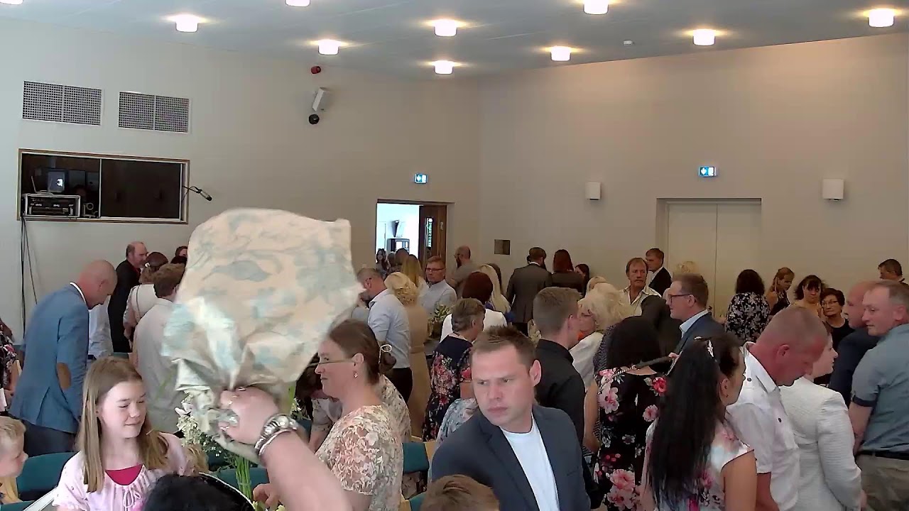 12. klasside lõpuaktus 2024, 104. lend