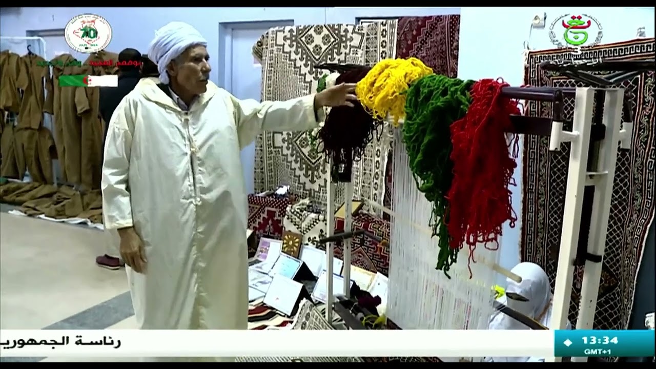 خنشلة – بابار.. قبلة المهتمين بصناعة الزرابي التقليدية