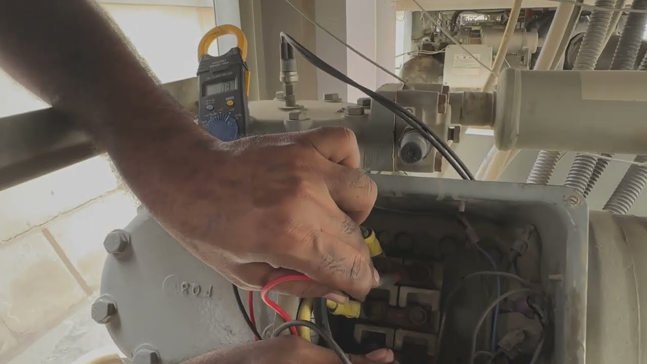 Chiller tripping problem.Compressor tripping in Chiller | Chiller compressor checking video in Hindi