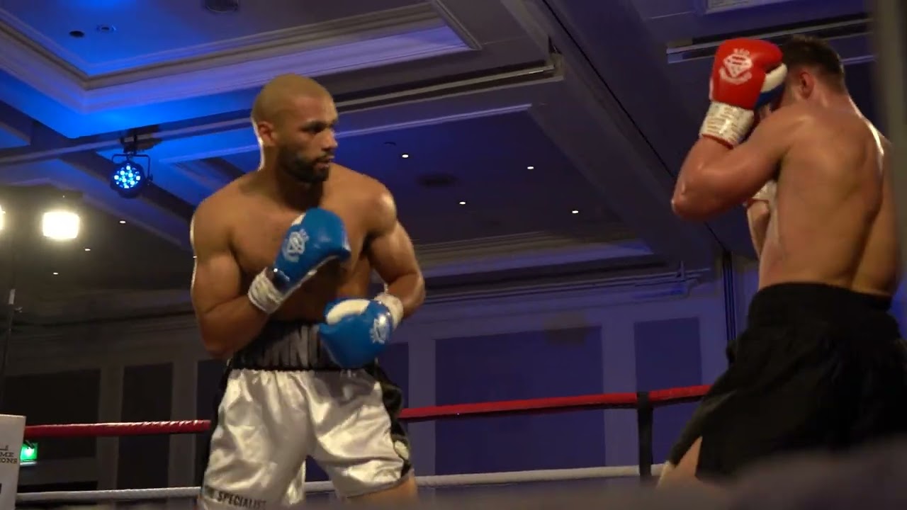 Robbie Connor Vs Harry Matthews  12.11.22 marriot hotel Glasgow