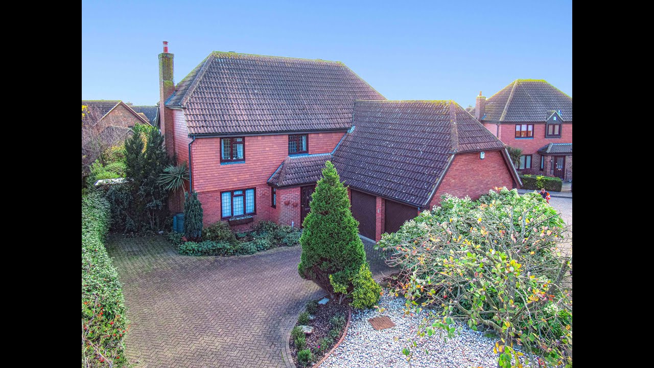 Sheerwater Close