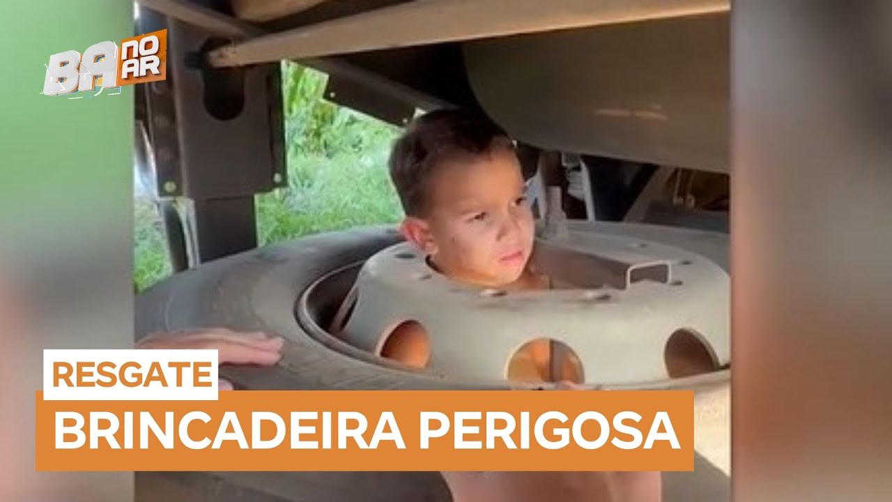 Criança de 4 anos é resgatada após prender a cabeça em roda de caminhão