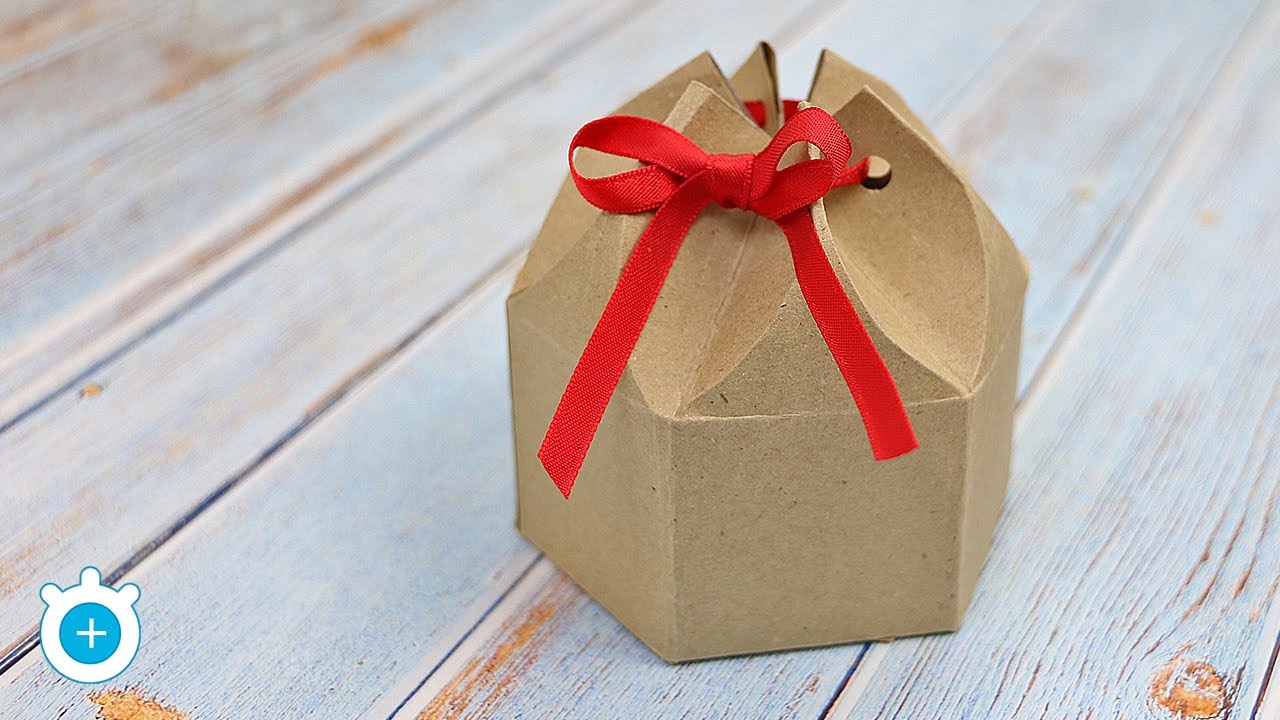 How to Make A Paper Gift Box | LampZoom