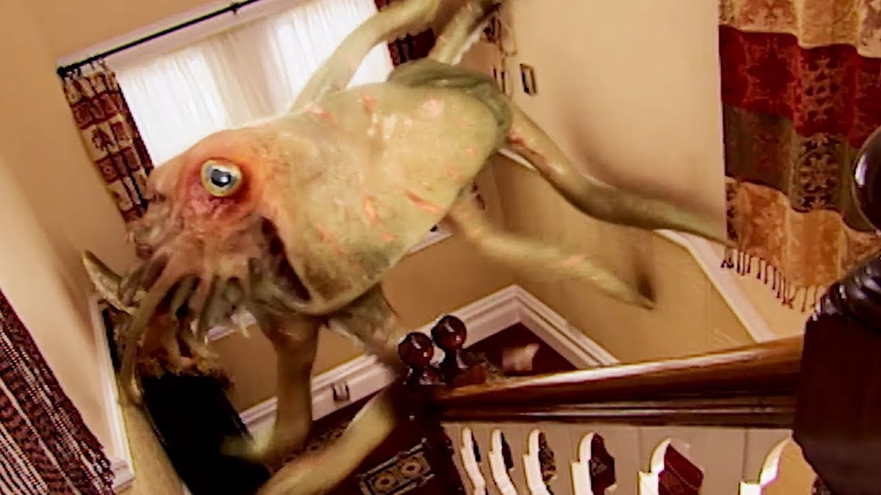 The Bane Attacks! | Invasion of the Bane | The Sarah Jane Adventures