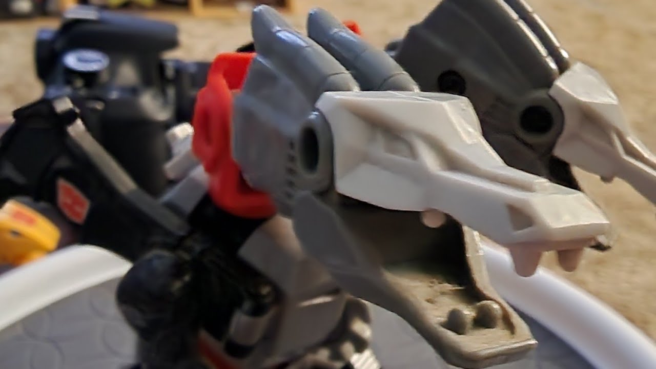 TRANSFORMERS G1 MONSTERBOT DOUBLECROSS