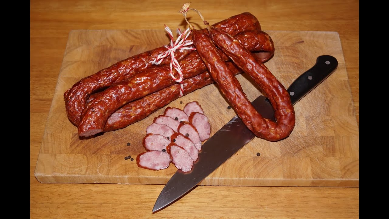 Kiełbasa łopatkówka podpiekana i podsuszana. Dwuskładnikowa, super prosta, zawsze wychodzi.