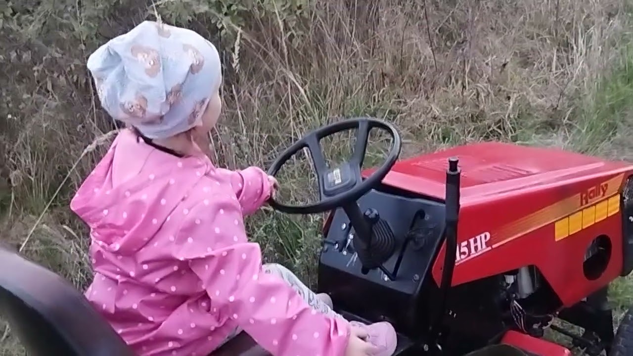 sekání trávy Břeclav děti se učí 2