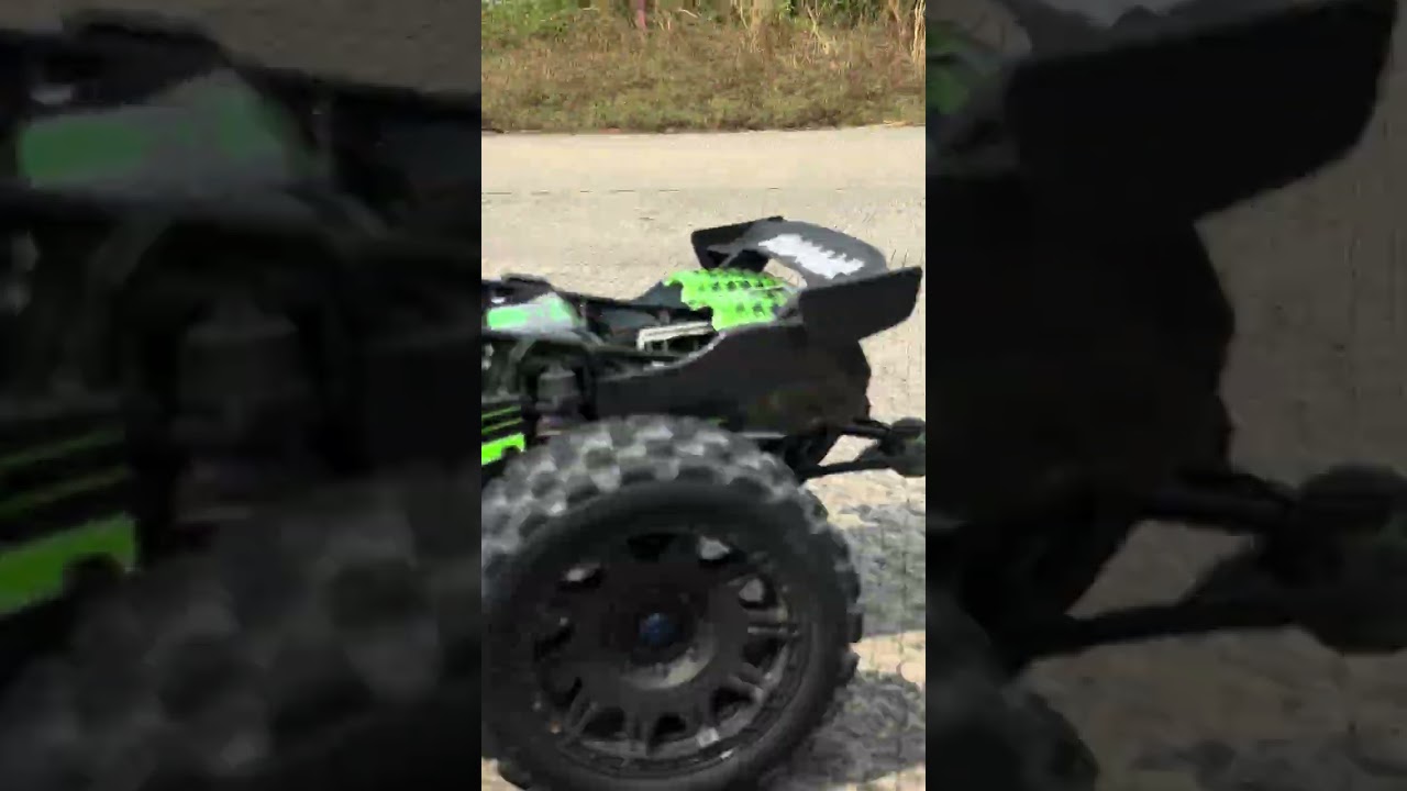 traxxas funco sand car full speed