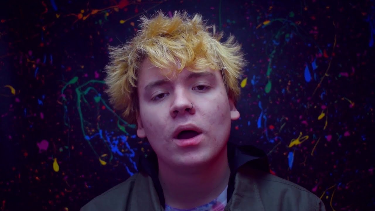 Laugh Track - YXNG Davi