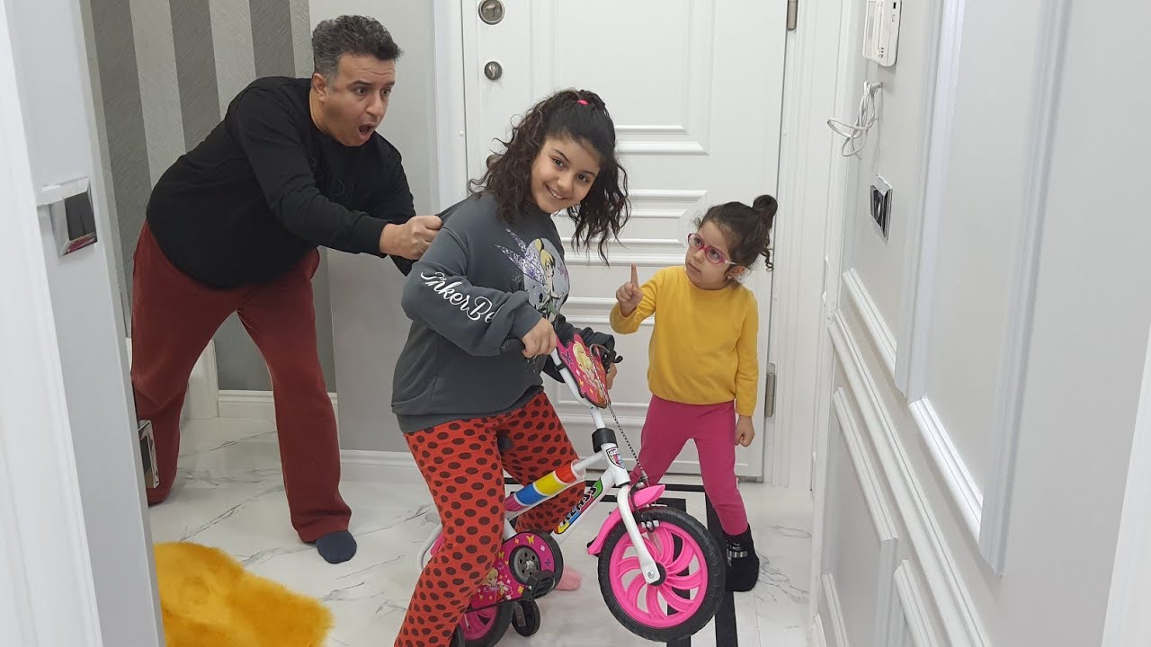 YAPRAK 'IN YENİ PEMBE BİSİKLETİ -ANNE KIZ TV