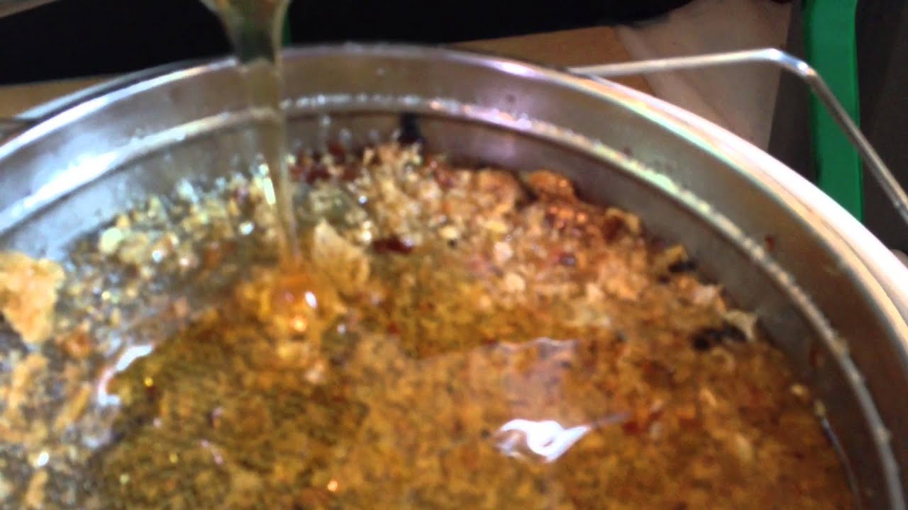 Extracting Raw Spring Honey