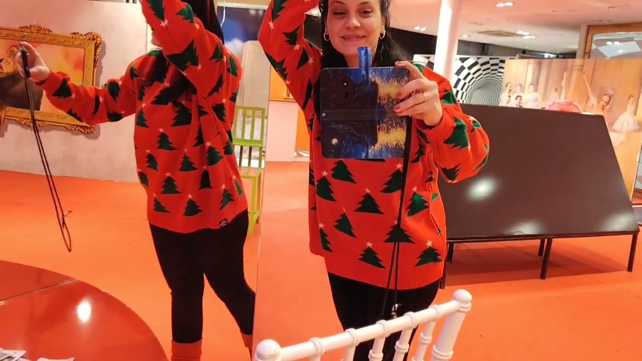 #Illusion museum #Izmir Konak Pier illuzyon muzesi# illüzyon müzesi 29.12.2025 #halloween 😅