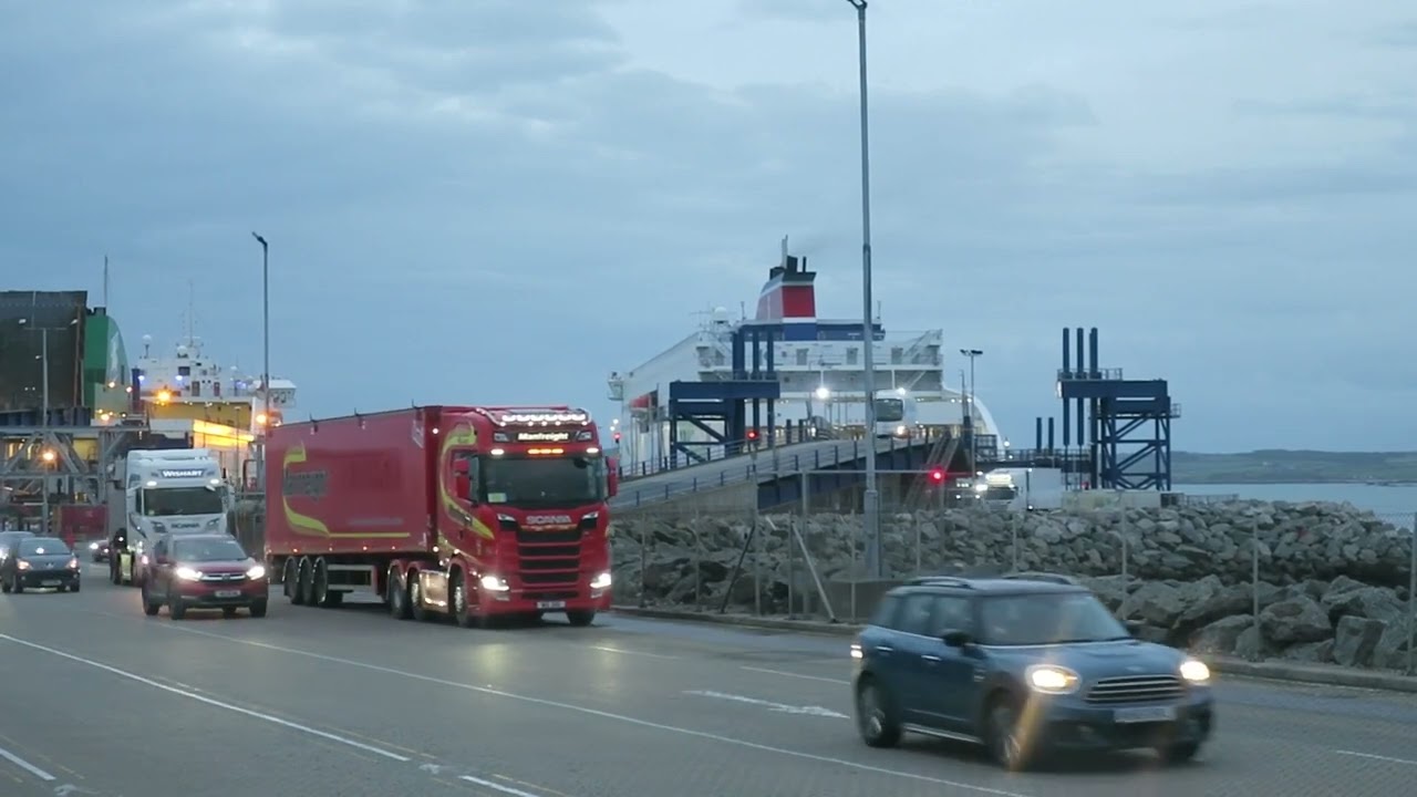 Quick unload of the Stena Estrid in Holyhead Port, Wales