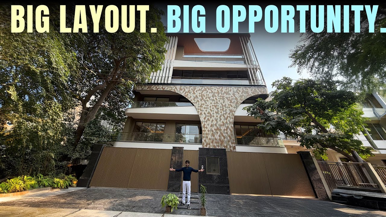 Prime 4 BHK Builder Floor In Gurgaon | Wide Road | Direct Highway Access
