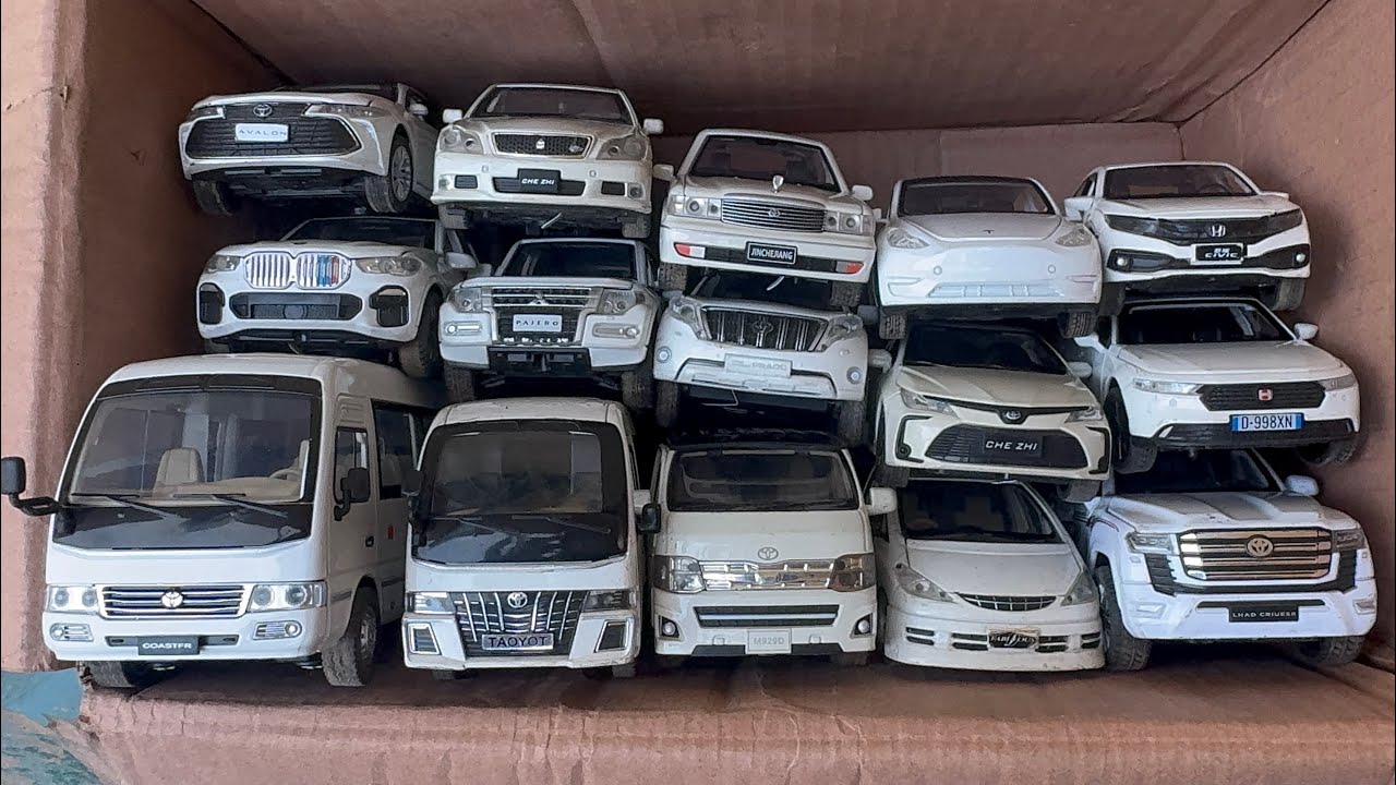 Давайте подберём модели автомобилей diecast: Mercedes, Toyota, Mitsubishi Pajero, Honda Civic.