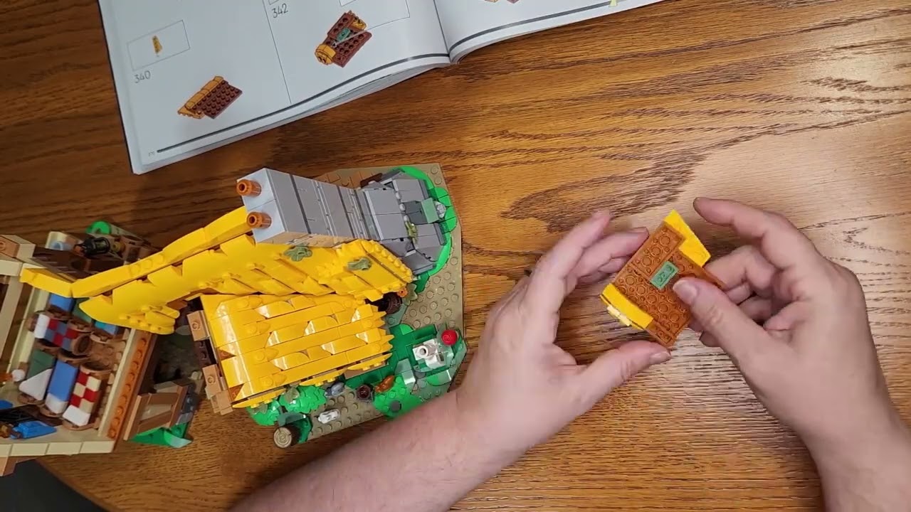 Snow White & the Seven Dwarfs Lego #43242