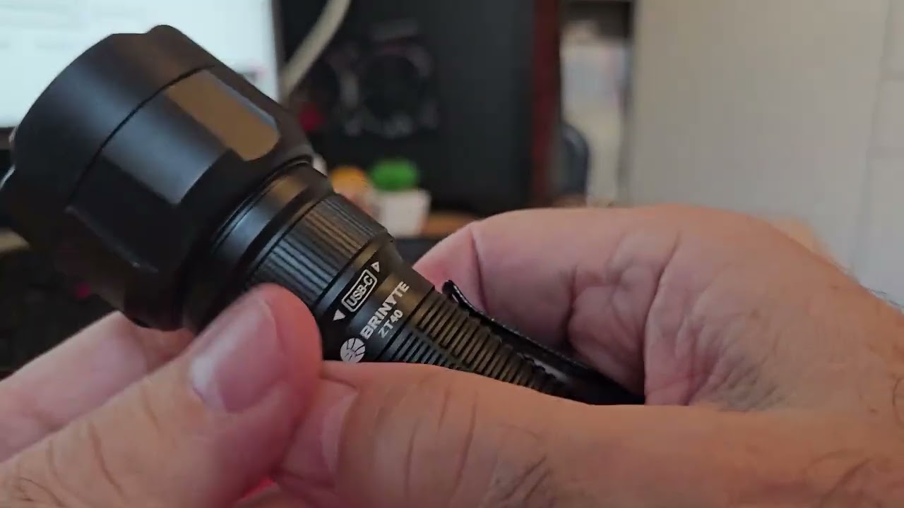 Brinyte ZT40 - Zoom 6°/70° 1650 lumens