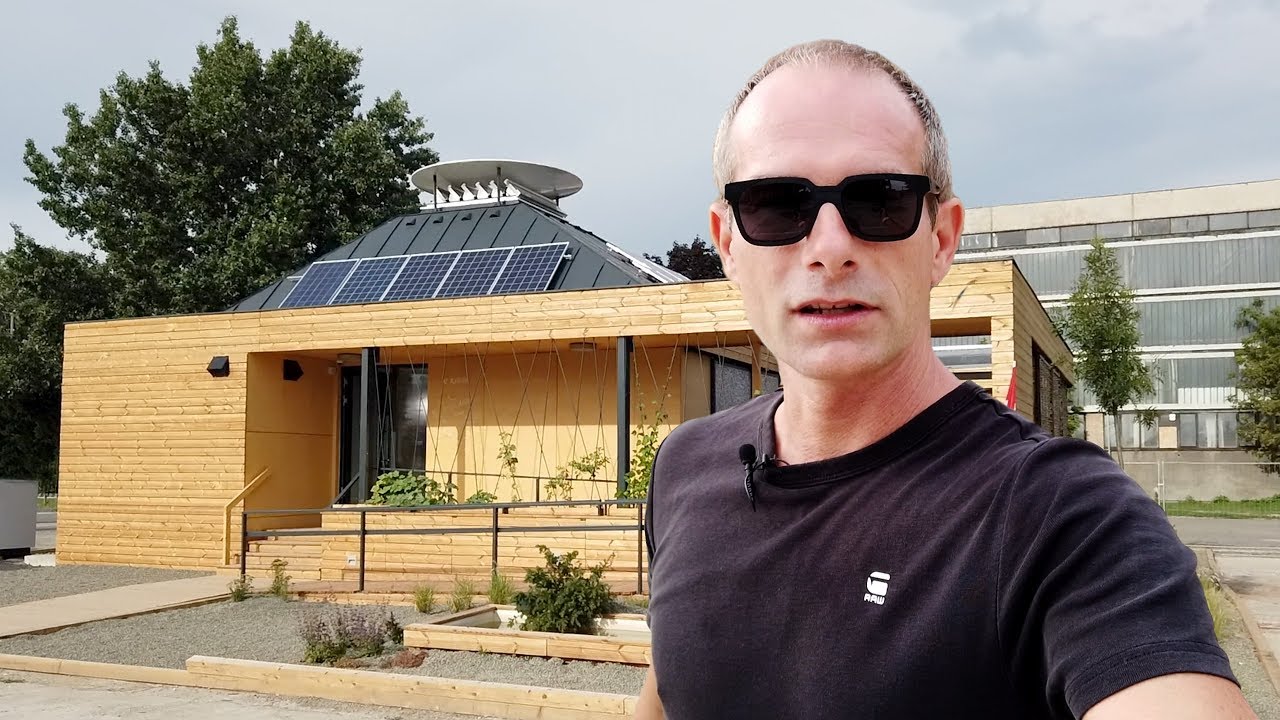 Kádár kockából menő ökoház