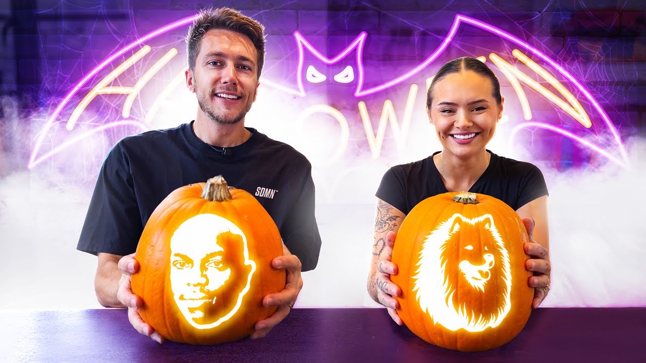 PUMPKIN CARVING WITH TALIA!