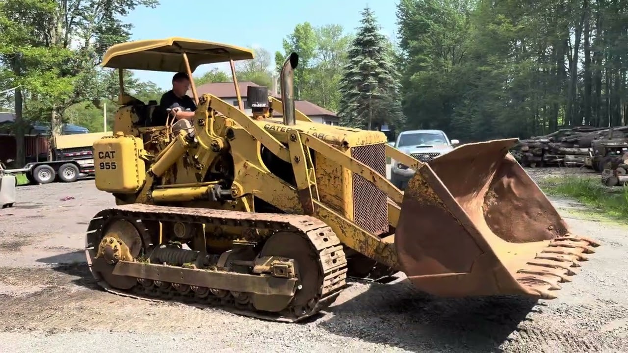 Caterpillar 955 Crawler Loader