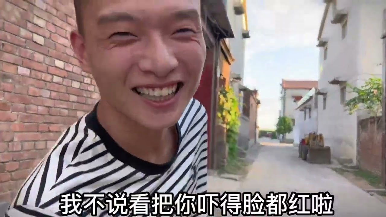 瑞瑞去娘家拿老古董，提前嘱咐小董要听话。没想到小董居然这样，让瑞瑞很是无语……#小董家里事 #婚后