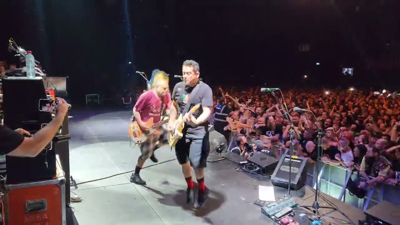 NOFX - Linoleum - Live at Festival Hall Melbourne AU - 26/1/2024