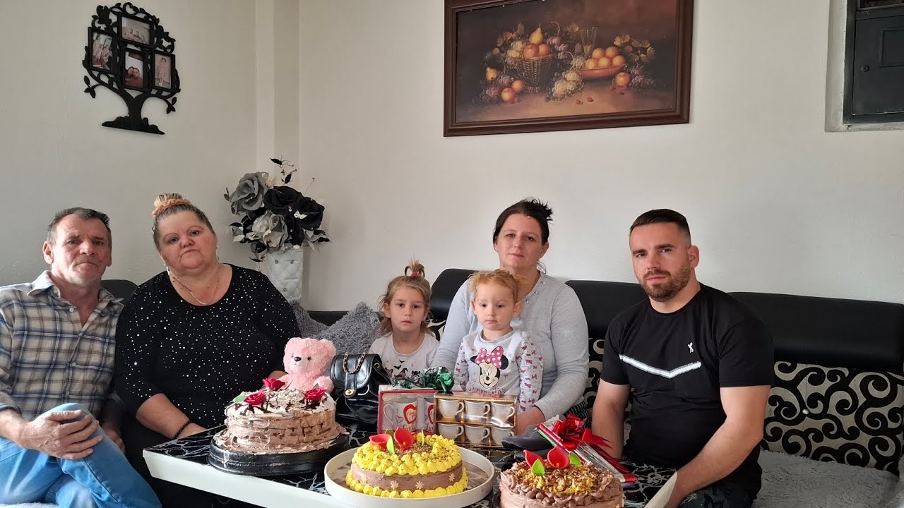 SVEKAR PORUĆIJO DA NEDA ŽENU NIKOM SMJEH DO SUZA POGLEDAJTE@