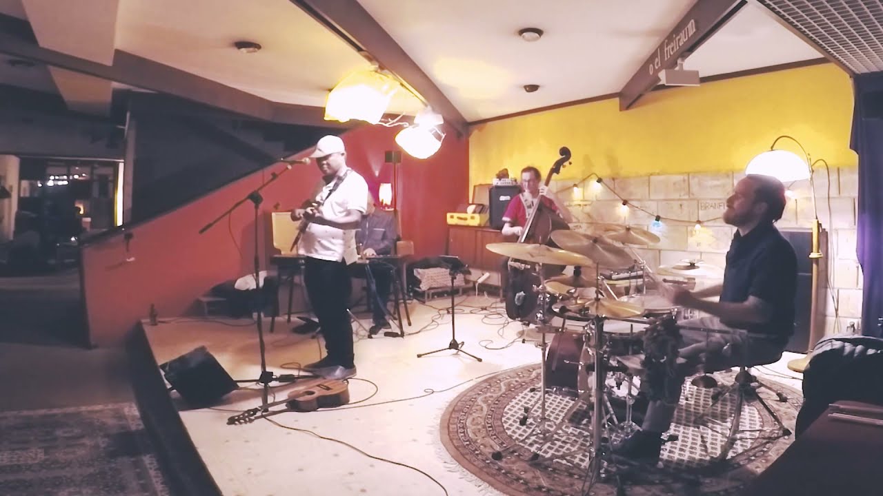 Tibau Tavares 4tet - Txoro Pitada - VogelfreiRaum