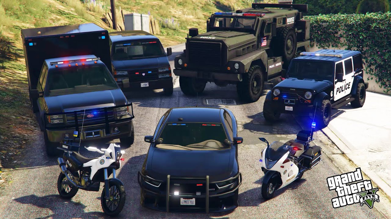 GTA 5 - Stealing RARE SWAT VEHICLES With Franklin! | (Real Life Cars #4)