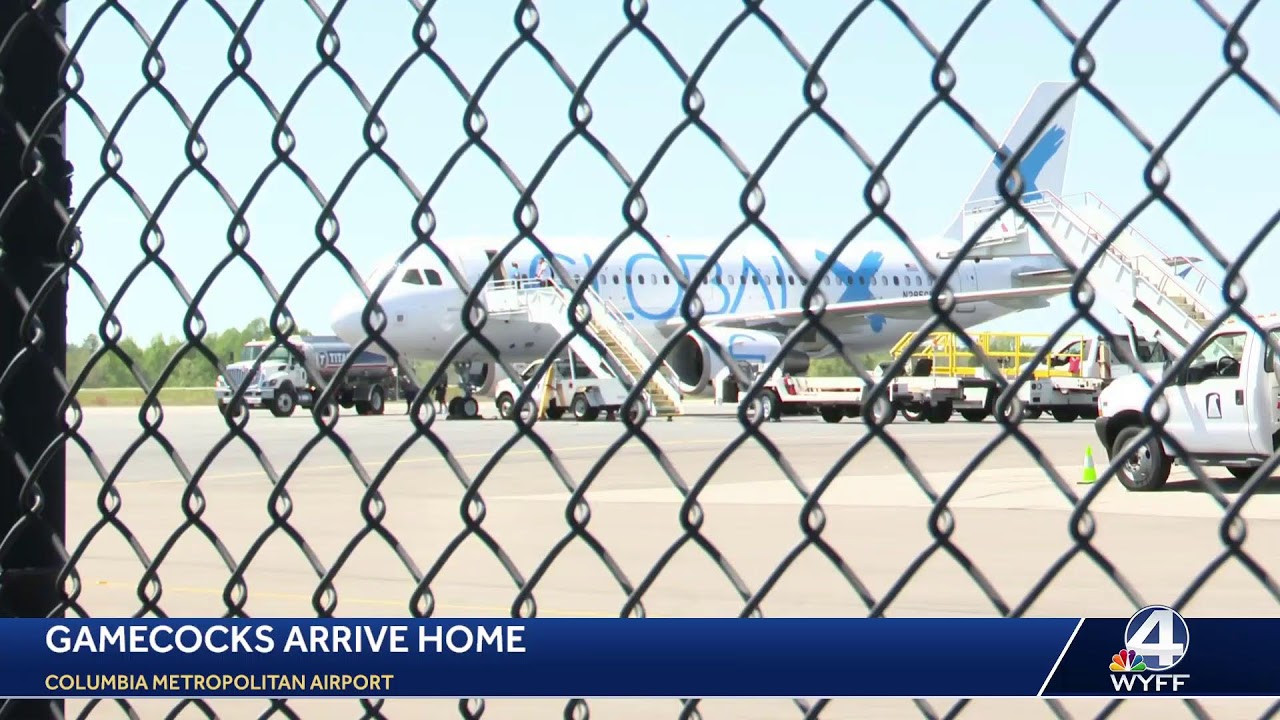 LIVE: Women Gamecocks arrive home