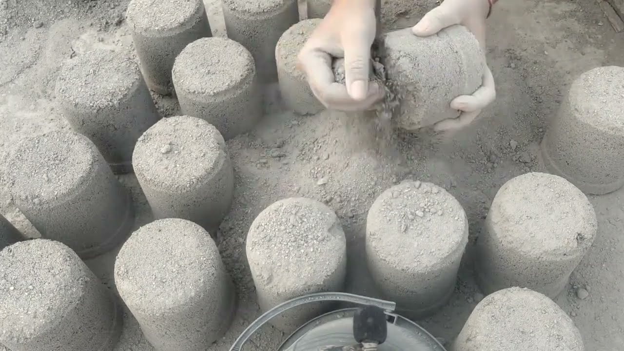 SA ASMR/ gritty grainy sand cement floor crumbling