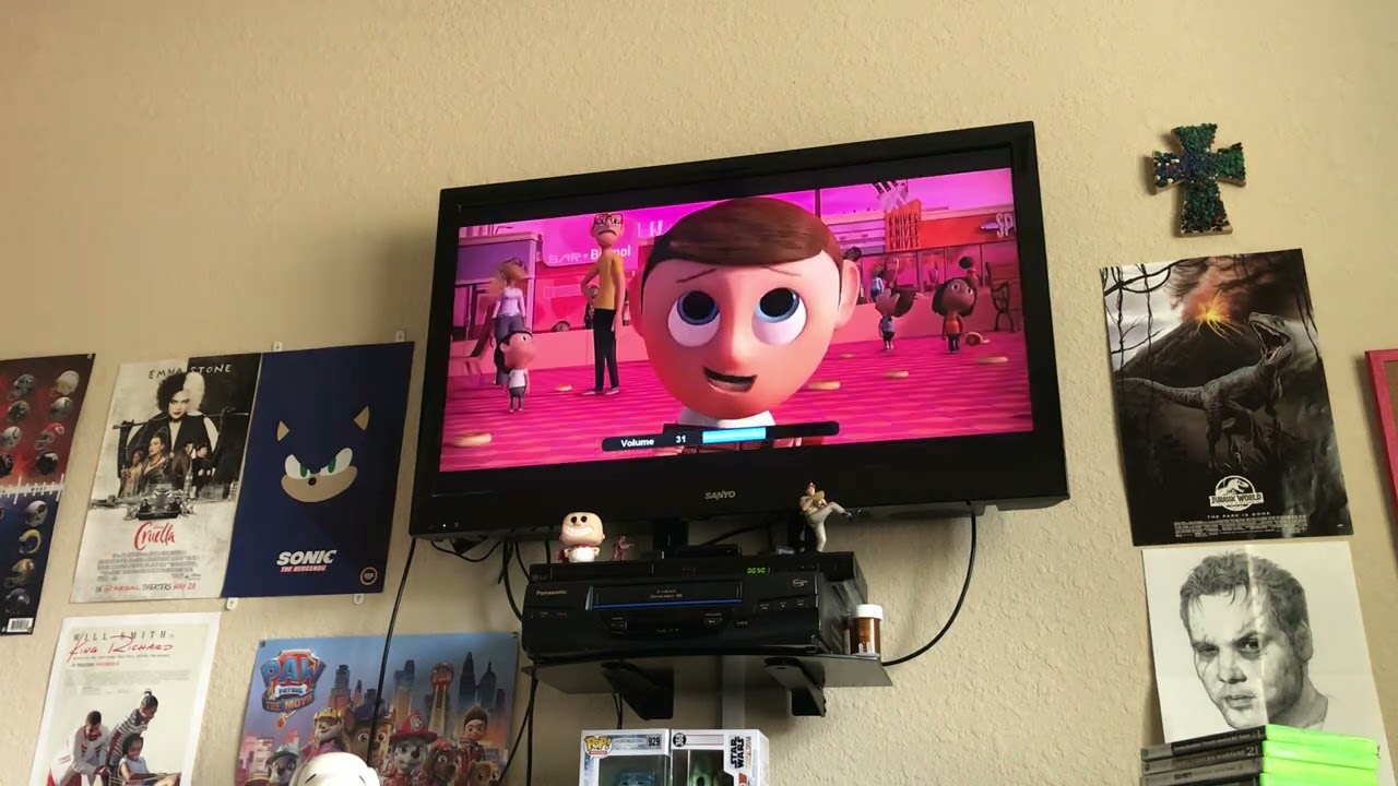 Opening to The Smurfs 2011 DVD