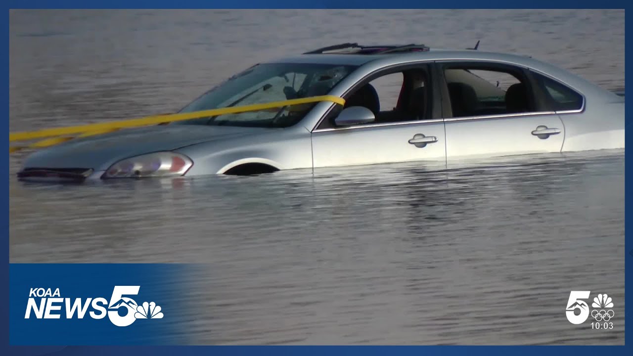 Man hospitalized after car fully submerged at Prospect Lake Thursday afternoon