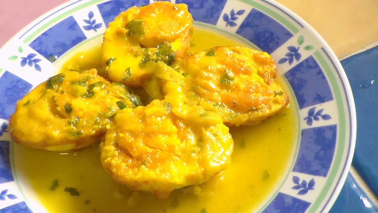 Huevos en salsa verde - cocinando con Piluca
