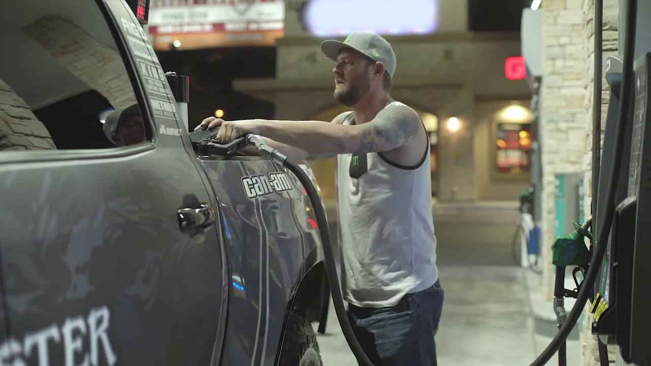 RIGID SAE SR Series    Powerful Street Legal Lighting Solution