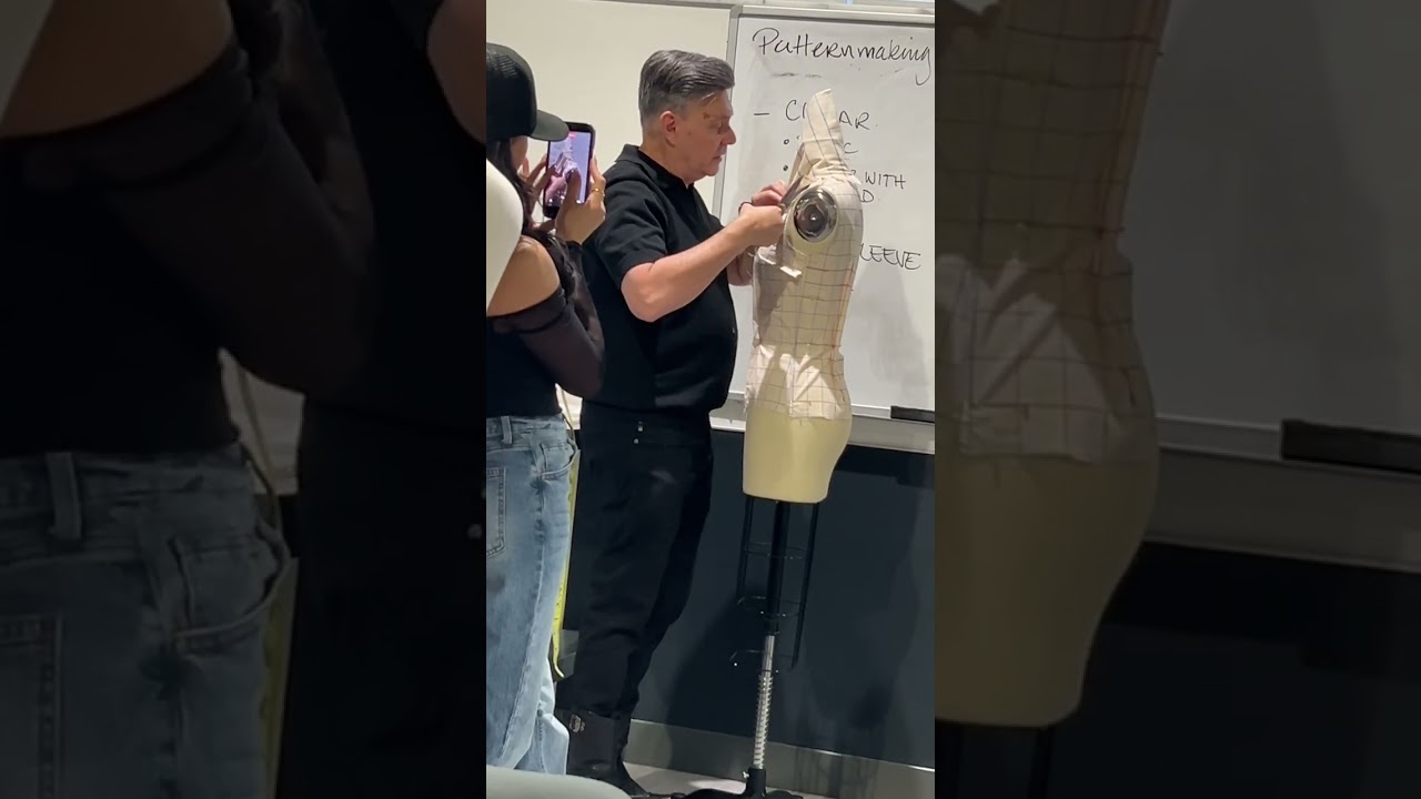 Videos from 01/30/2026 Draping: neck-line and sleeve 