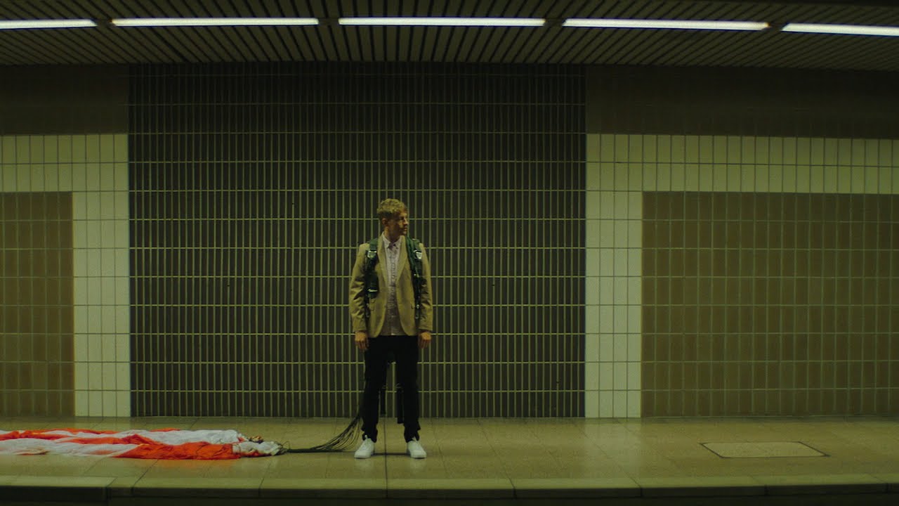 Tim Bendzko &ndash; Trag Dich (Offizielles Musikvideo)