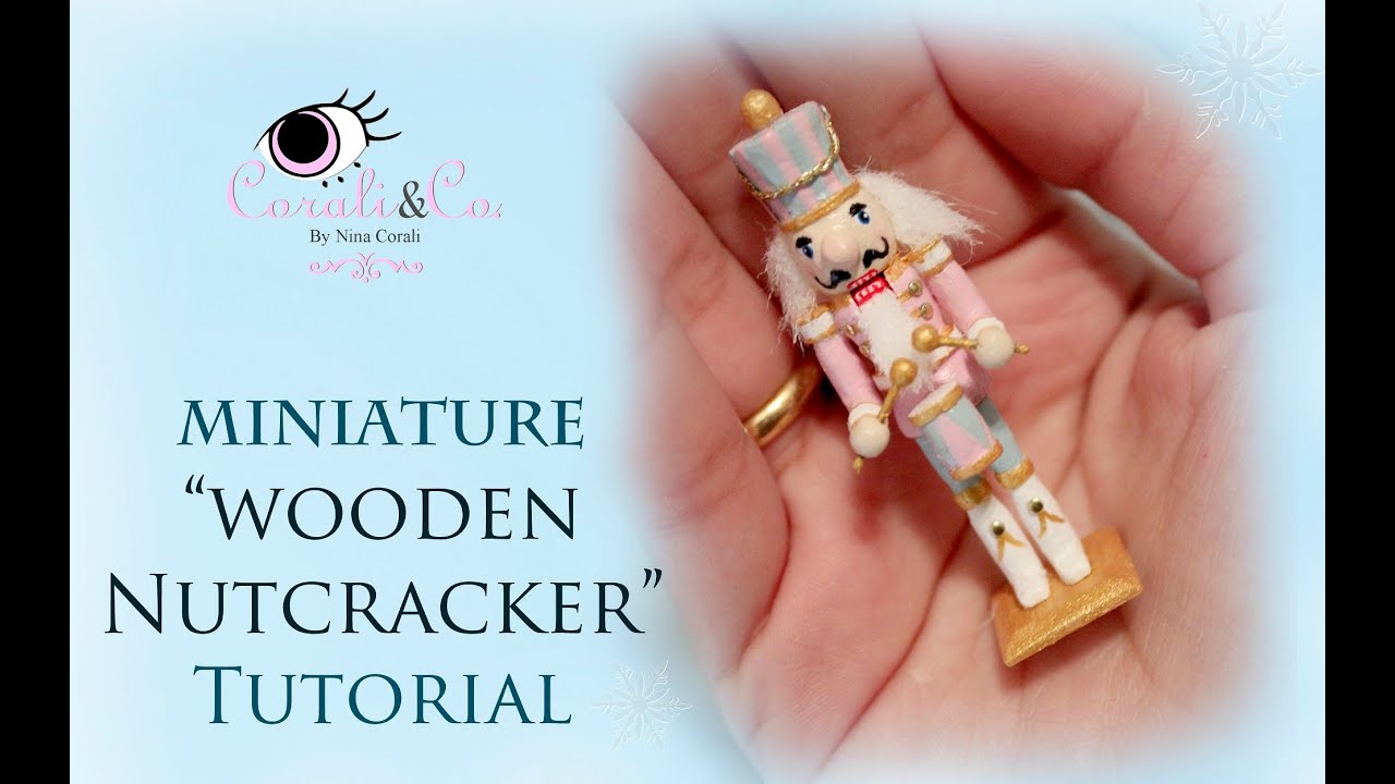 Miniature Christmas Wooden Nutcracker Tutorial - Cascanueces de Madera (Subtitulado en Español)