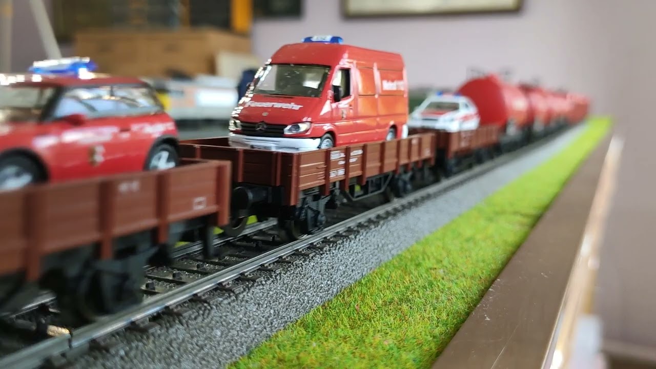 Märklin E52 + NS Cargo Digital + Complete Firemen set analog