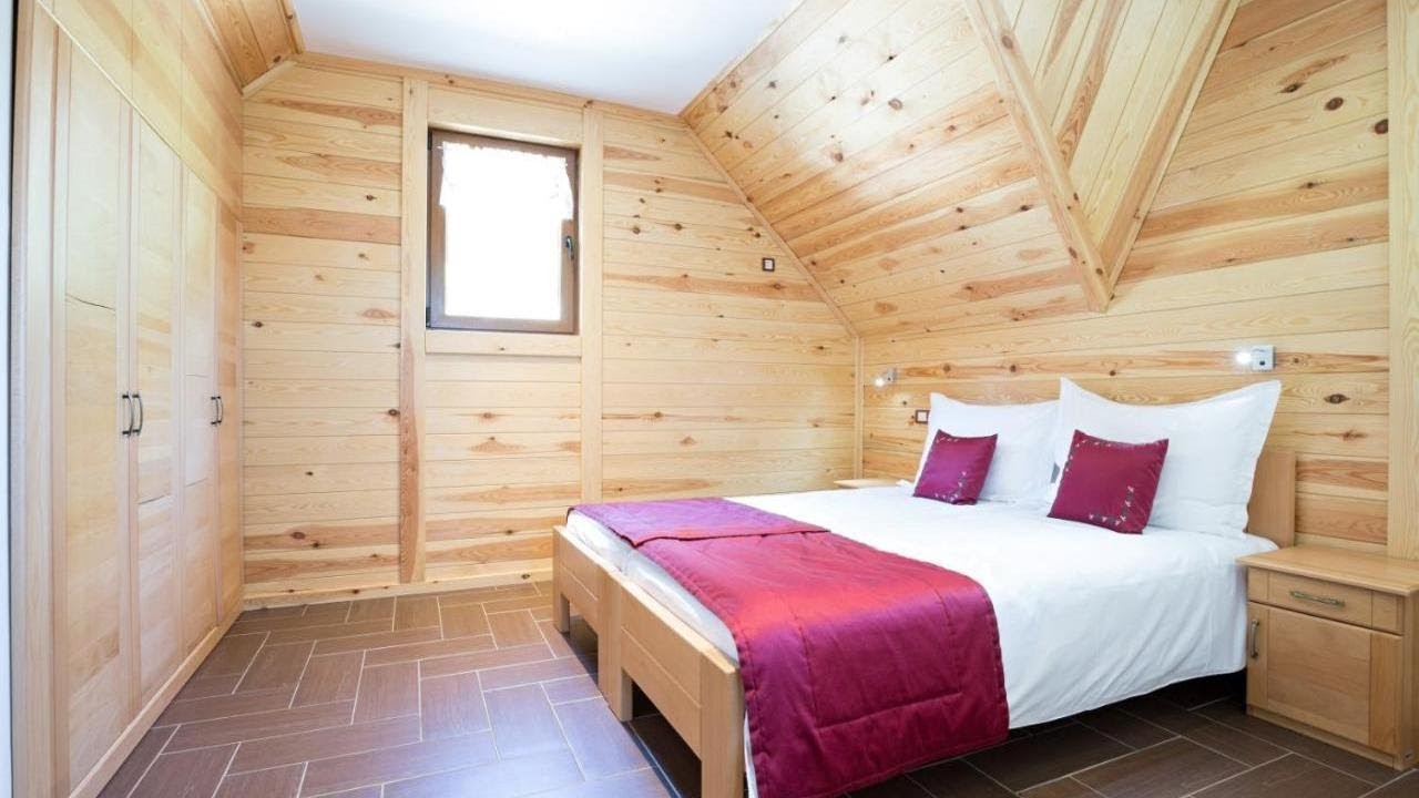 Etno apartmani Vrdnička kula, Vrdnik, Serbia