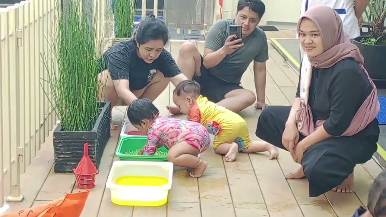 yaya usia setahun sekolah