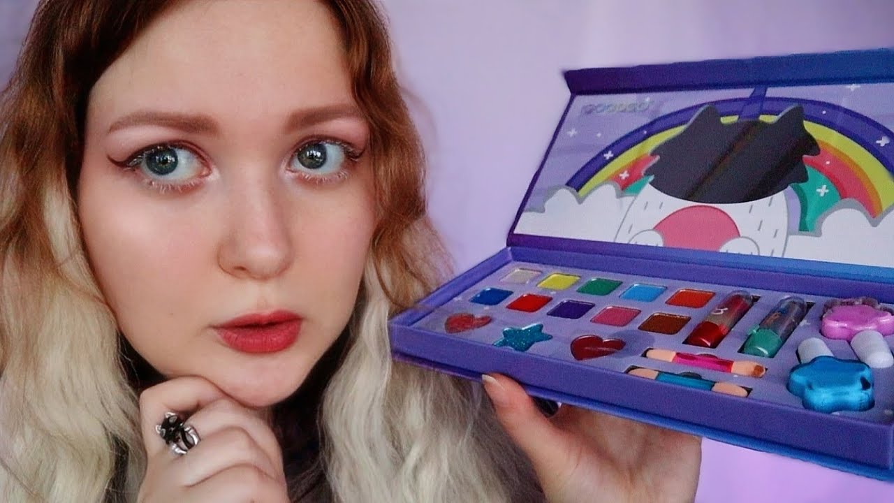 АСМР 💄 МАКИЯЖ ДЕТСКОЙ КОСМЕТИКОЙ от ДОБРОЙ и ПОПУЛЯРНОЙ ДЕВОЧКИ КЛАССА 👸 ролевая игра 💅 ASMR MAKEUP