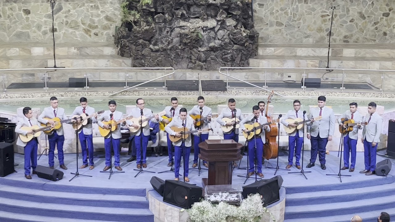 COMO MI DIOS NO HAY DIOS. Rondalla Peniel, 2021.