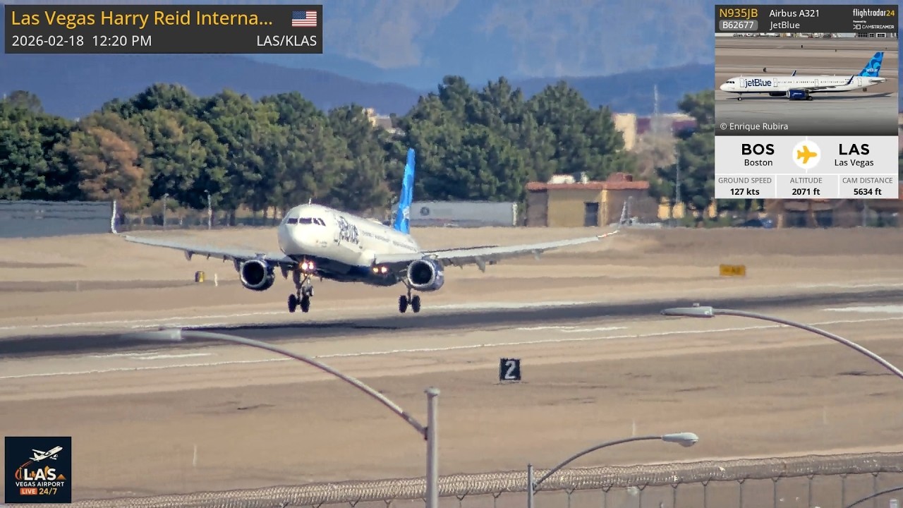 Early Thrust Reversers Has jetBlue, N935JB Nose Wheel Whanting To Go Back In The Air In LAS Vegas