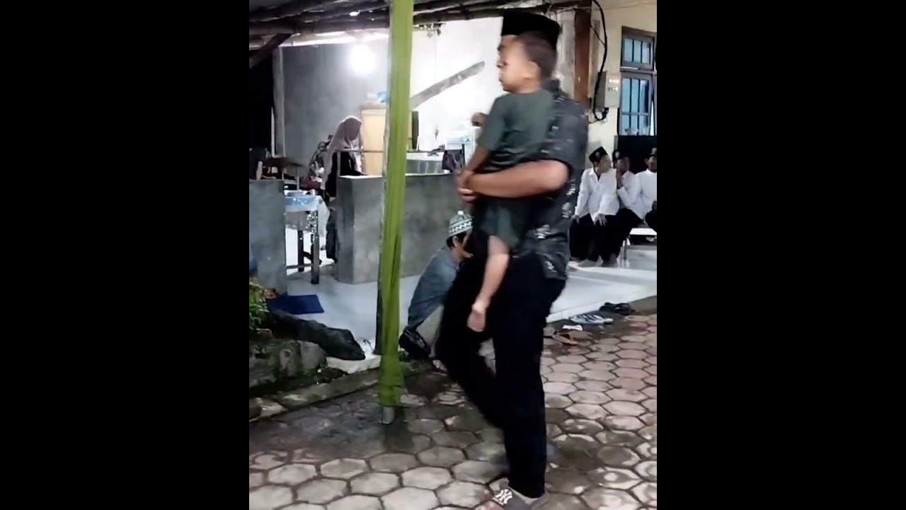 Sambutan Bupati Sidoarjo Di Acara Haflah Akhirussanah Ponpes Tarbiyatul Fudhola' Krian Sidoarjo