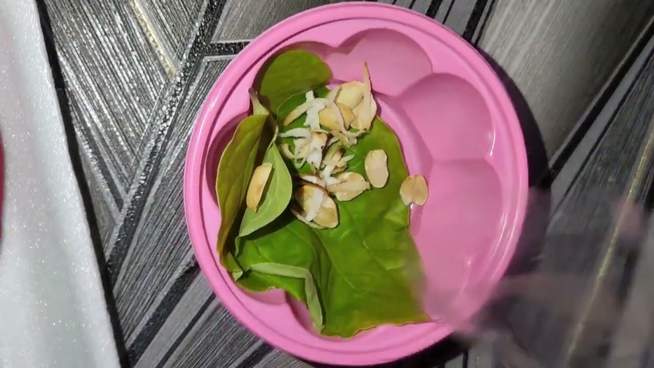 HOW TO EAT MIANG KHAM!!!...