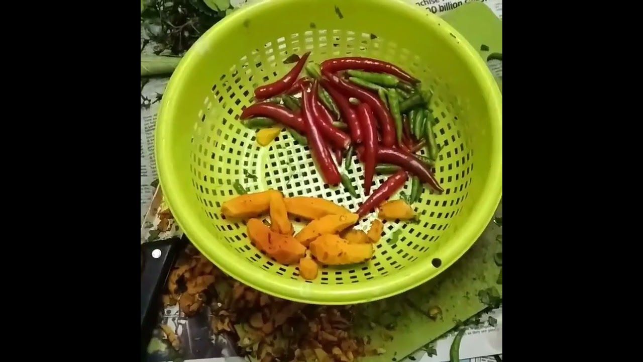 Hidangan Tradisi Pahang; Botok Ikan Sebarau Busuk